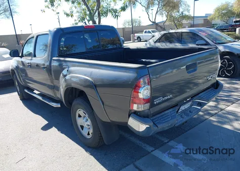 2015 Toyota Tacoma Prerunner V6 z USA, uszkodzony, nr VIN 3TMKU4HN5FM042710